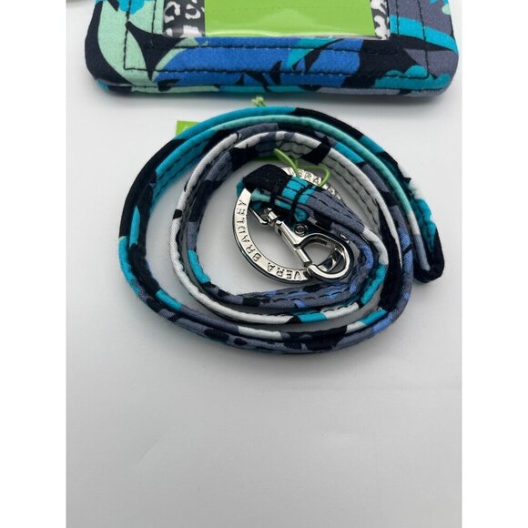 Vera Bradley Womens Zip ID Case & Lanyard Camofloral Key Ring & ID Clip 3294 - Picture 3 of 5